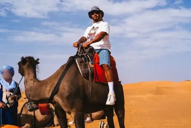 Sir Lewis Hamilton passe ses vacances d'été au Maroc