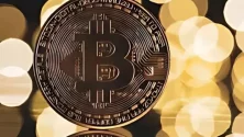 Le Bitcoin franchit la barre des 120.000 dollars