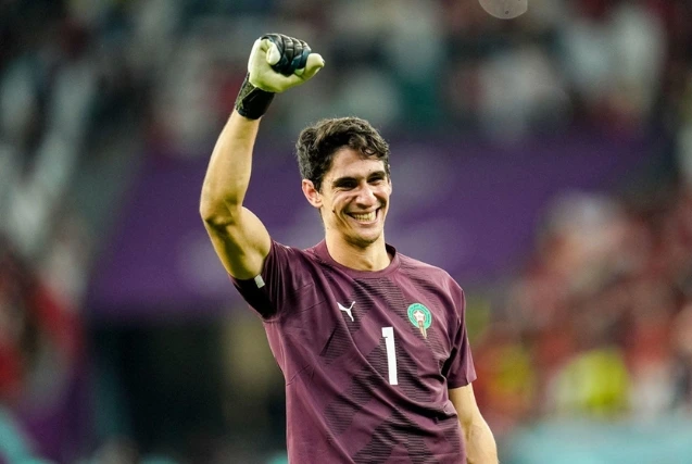 Yassine Bounou parmi les prétendants au Trophée Yachine 2025