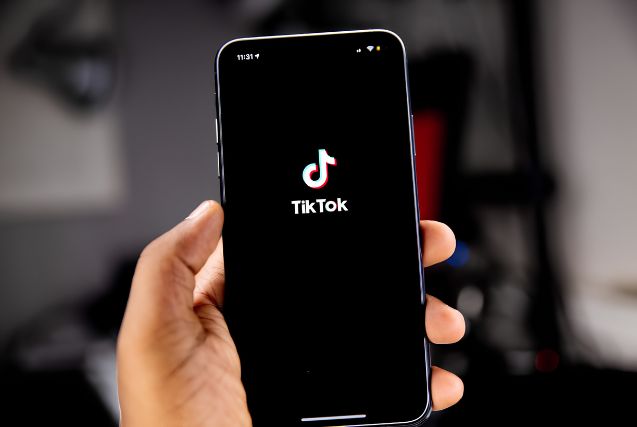 TikTok supprime plus de 535.000 comptes au Maroc